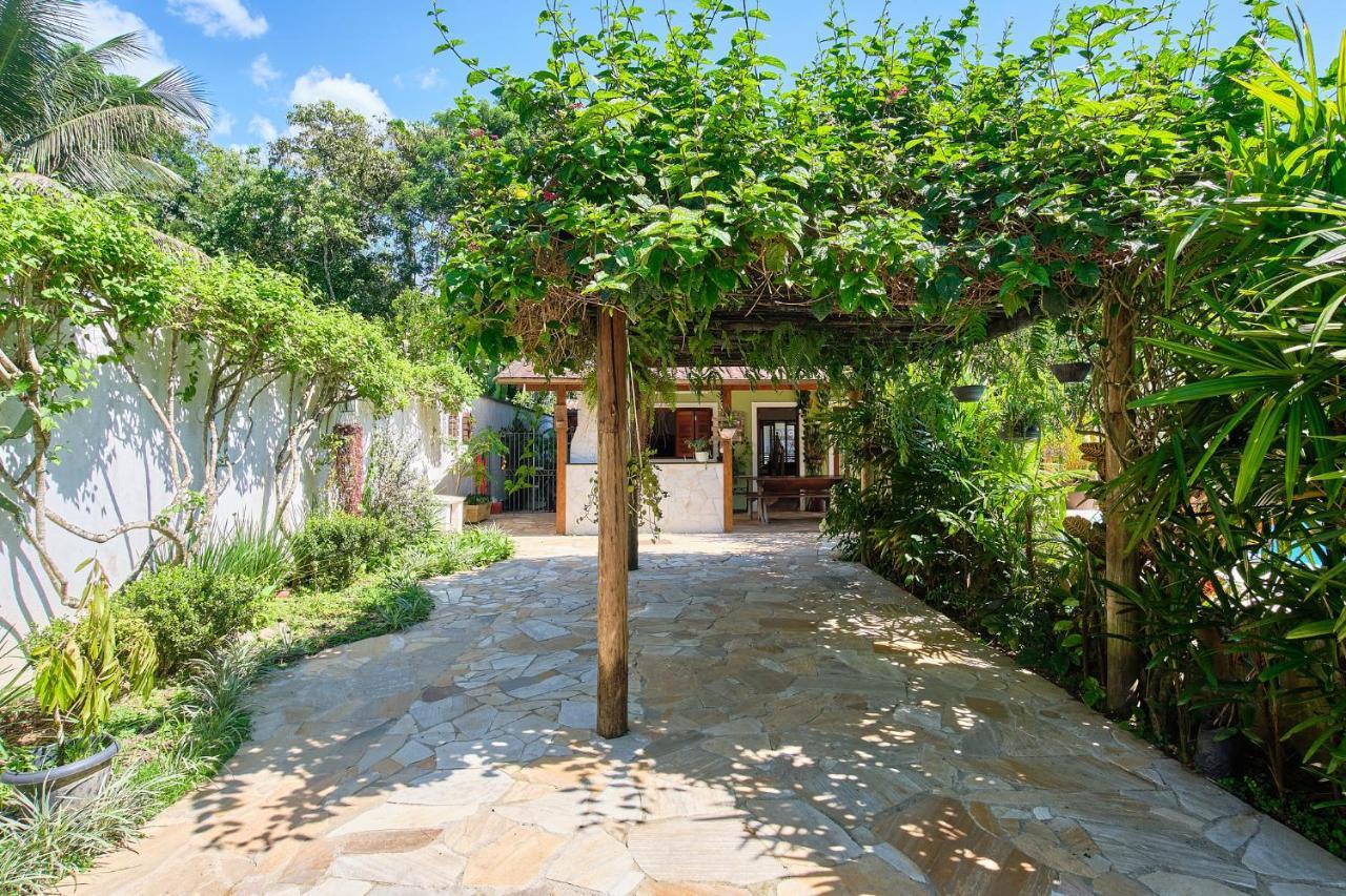 Villa Casa Petunia Com Ar E Piscina Perto Do Centro Araquari Exterior foto